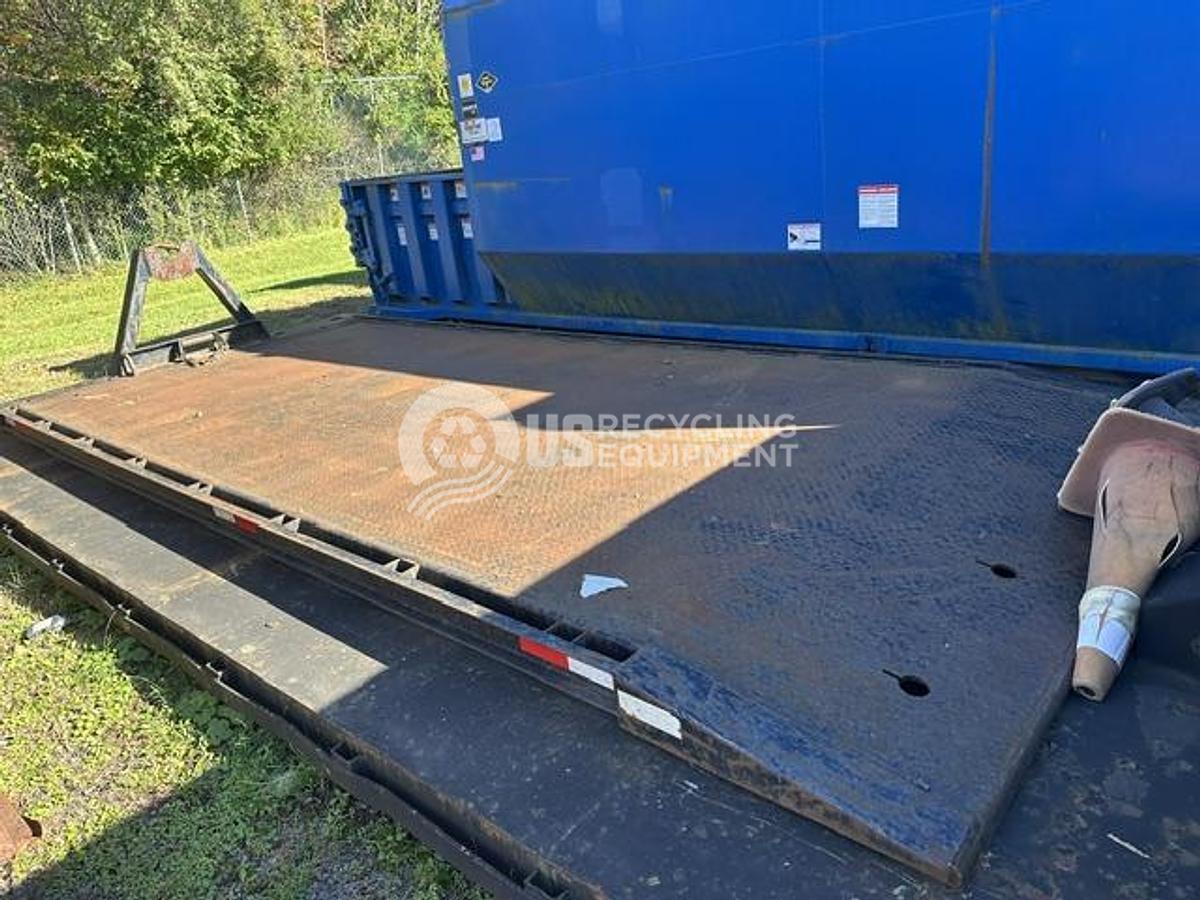 Used Unknown Manufacturer Used Two Flat Bed Trailers