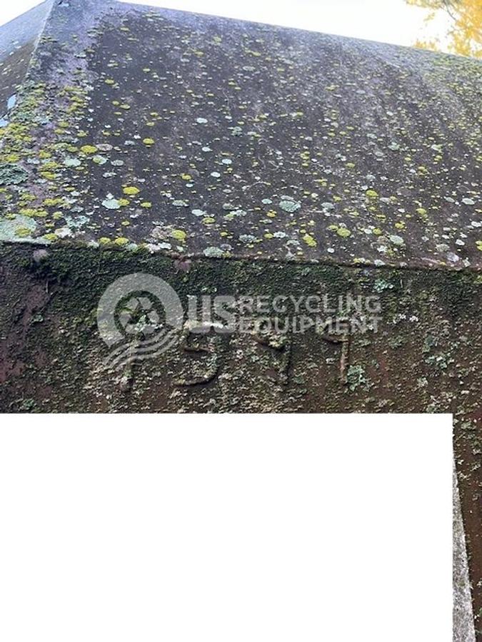 Used SP Industries CP-2102 w/32 Yard Box