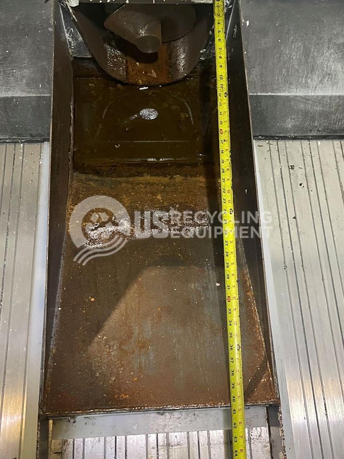 Used Shred-Tech 25GT Shredder with Cart Tipper