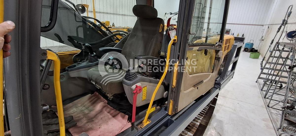 Used 2010 Volvo EC210CL Excavator with Genesis GXP400 Shear