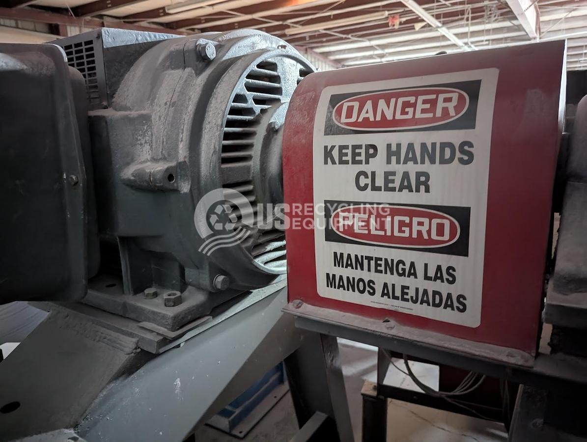 Used Unknown Manufacturer: Used 100HP Hog Grinder