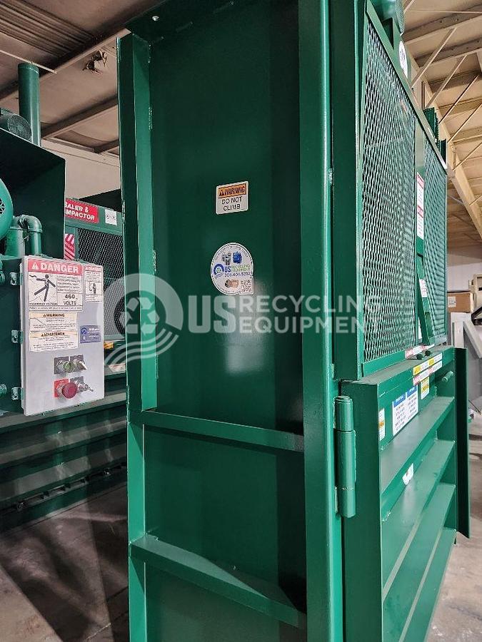 Refurbished 2009 PTR 2300HD Vertical Baler