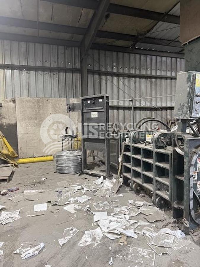 Used International Baler TR-9-75 Horizontal 2 Ram Baler