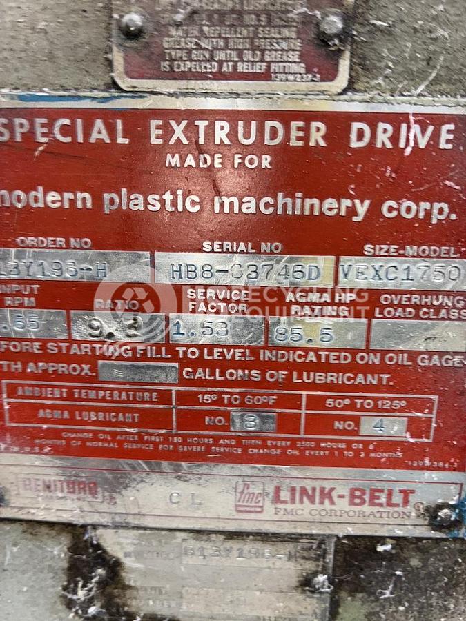 Used Sterling Plastic Machine Corp VEXC1750 Extruder
