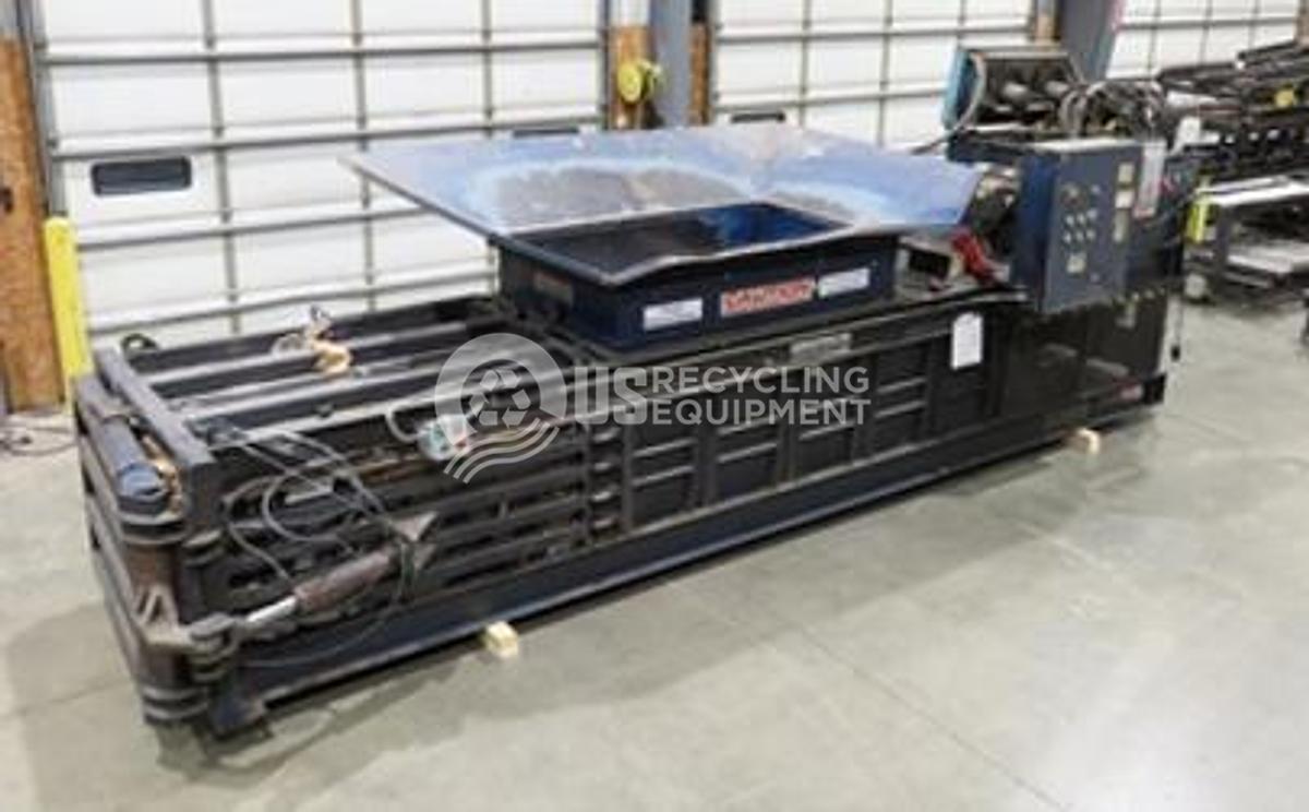 Used 2005 Max Pak HCE 4872 Closed Door Horizontal Baler