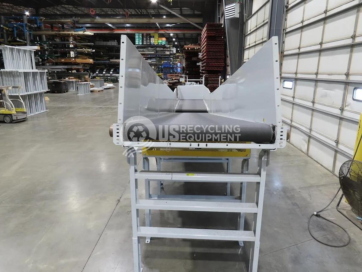 Used Hytrol 43 inch x 31 foot Inclined Conveyor