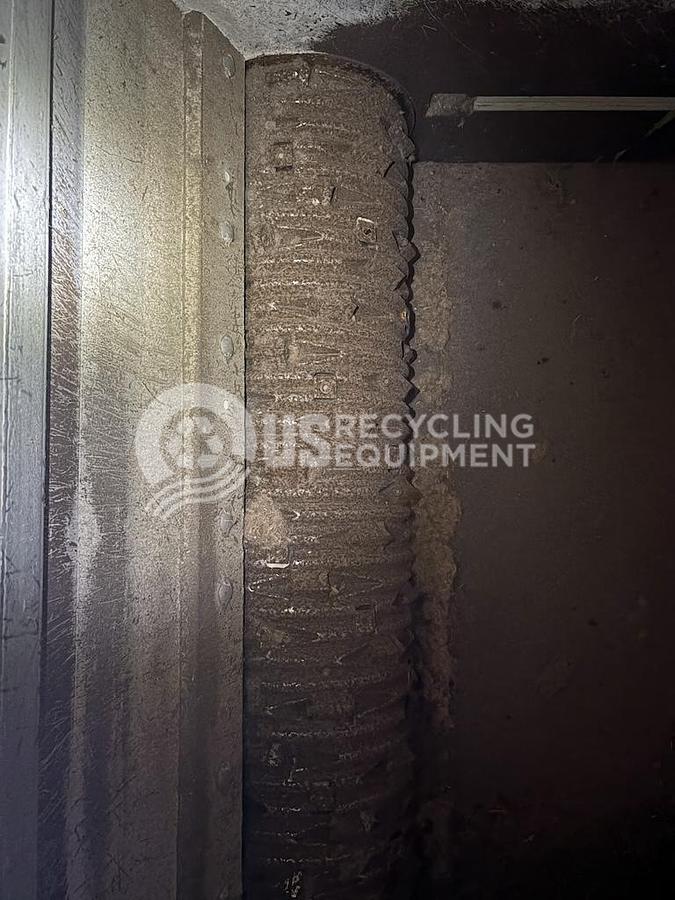 Refurbished 2007 Vecoplan RG-70 Film & Fiber Shredder with Conveyors