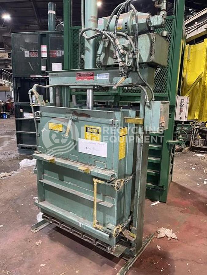 Used Consolidated Baler STDC-2 36 inch Vertical Cloth/Cardboard Baler