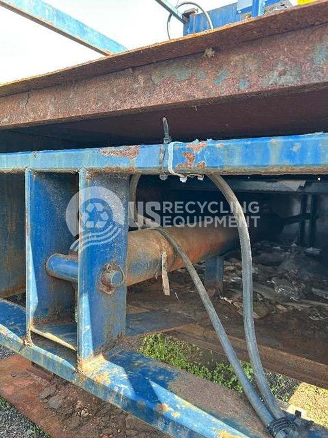 Used HydraPak Model 1500 2 Yard Stationary with 40 Yard Receiver Box