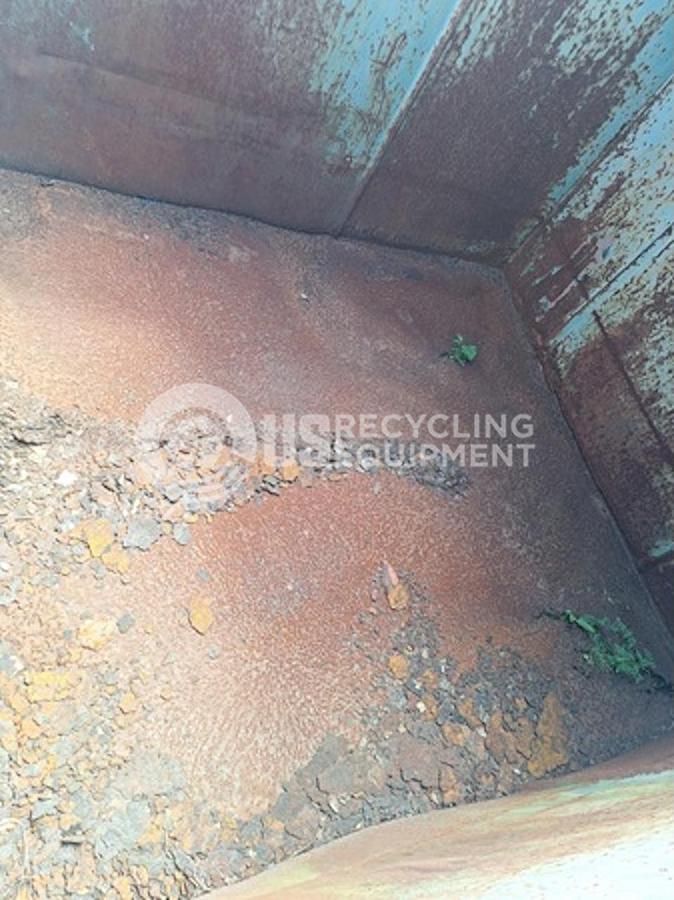 Used Unknown Manufacturer: Used 54 Slant/Square in Good Condition & 26 Slant/Square in Fair/Poor Condition