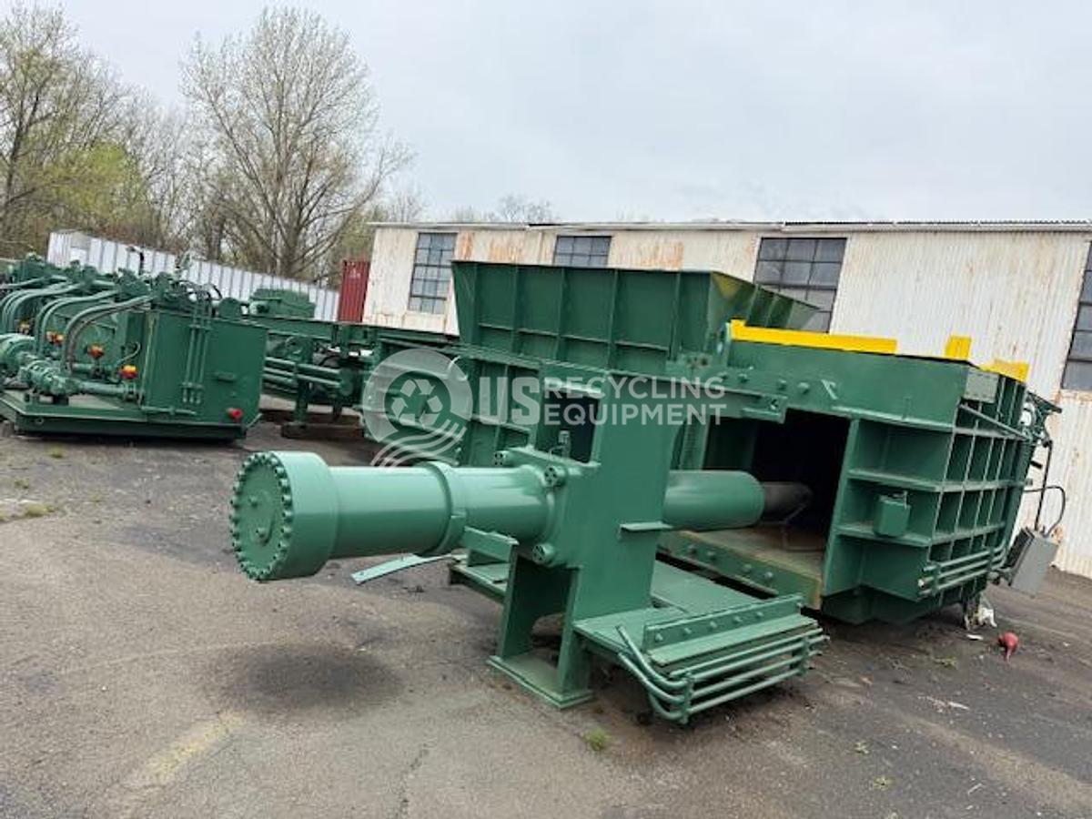 Refurbished 2003 Harris Waste Management HRB-1545W Horizontal