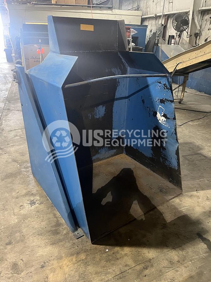 Used Universal Dynamics 352550 48" W Box Dumper