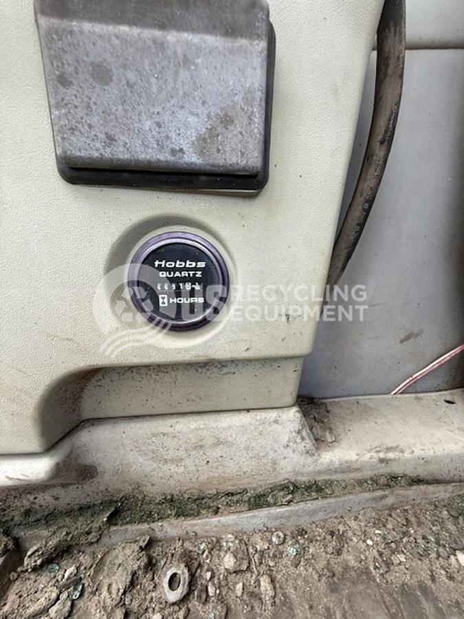 Used 2005 Hyundai 250LC Excavator with Grapple