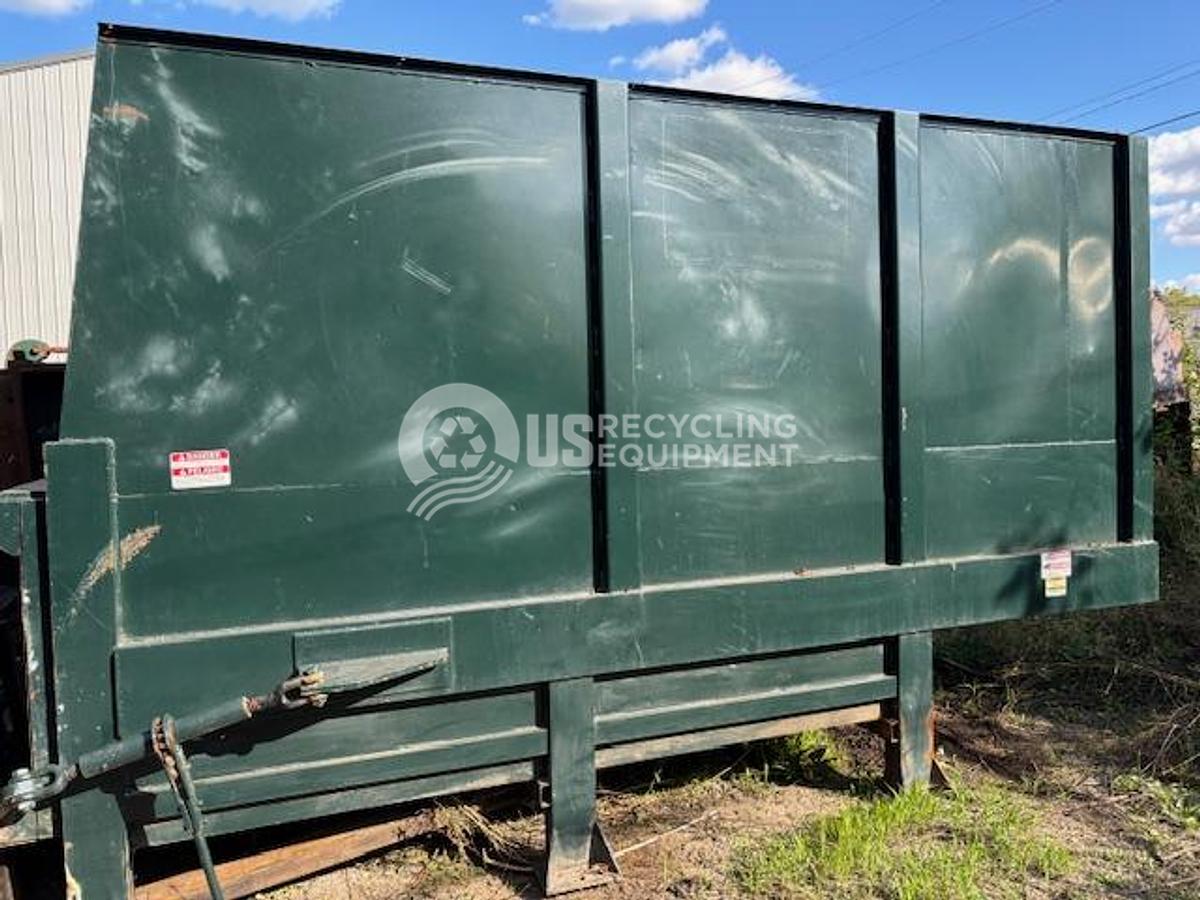 Used McClain 2.5 Yard Stationary