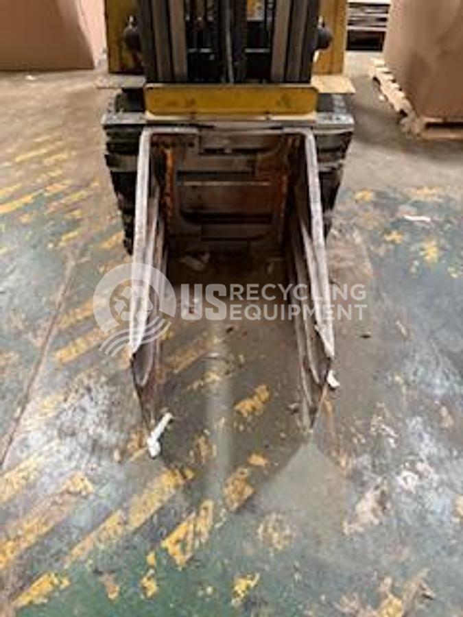 Used 1997 Caterpillar GP1018 with Baler Clamp