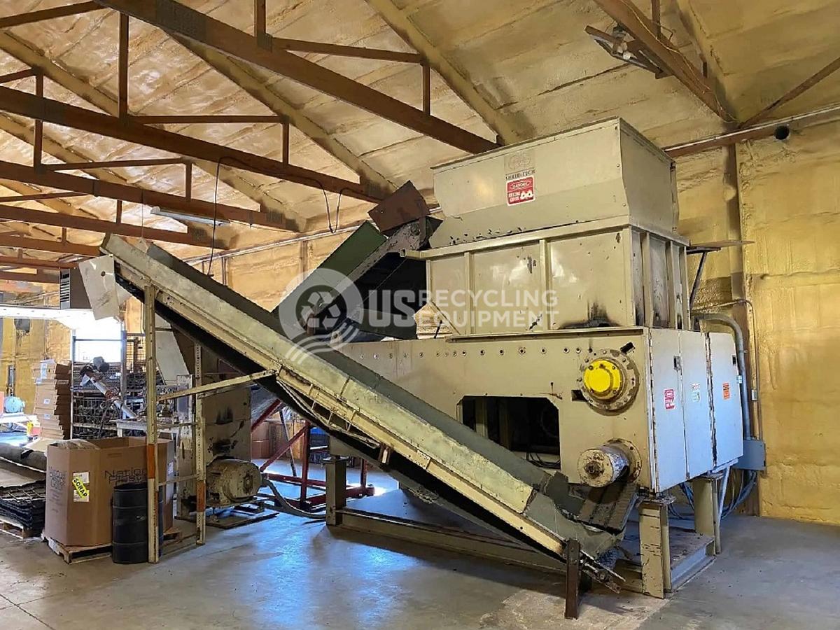 Used Shred-Tech A-570 Single Shaft Shredder & Infeed Conveyor