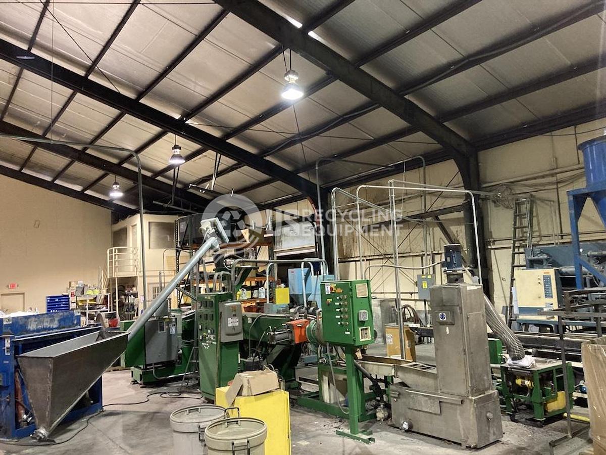 Used Sterling Plastic Machine Corp LD24-1 4.5 inch Extruder Peletizing LIne