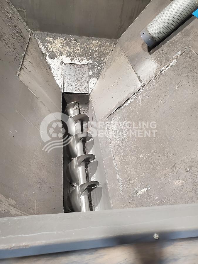 Used Unknown Manufacturer: Used Hopper with 3HP 10" Auger