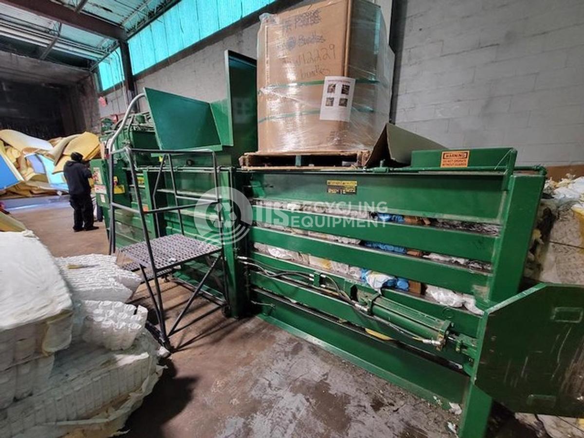 Used JV Manufacturing HX-72 Closed Door Horizontal