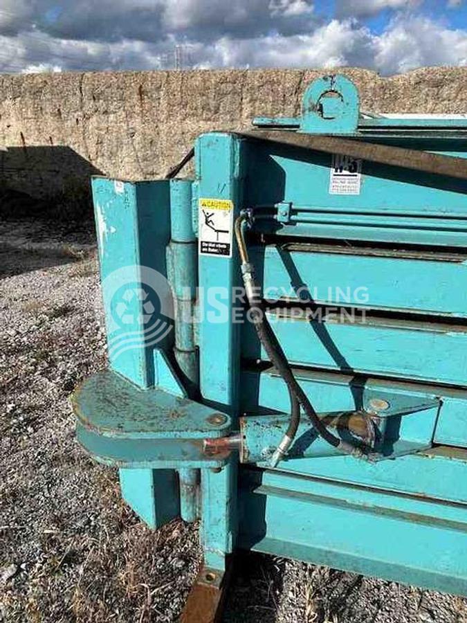 Used 2004 IPS CD-736 Closed Door