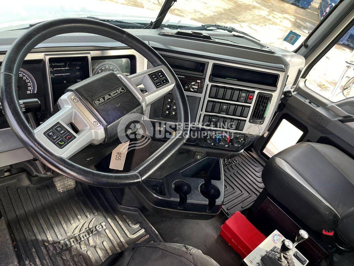 Used 2019 Mack GR-64F Tri-Axle Roll-off