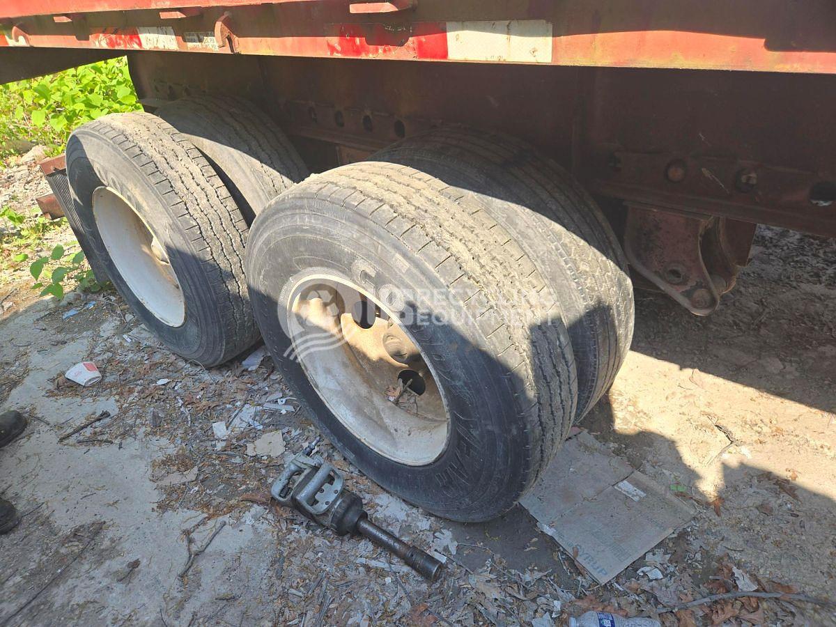 Used 2002 Fontaine Tandem Axel Flatbed Trailer