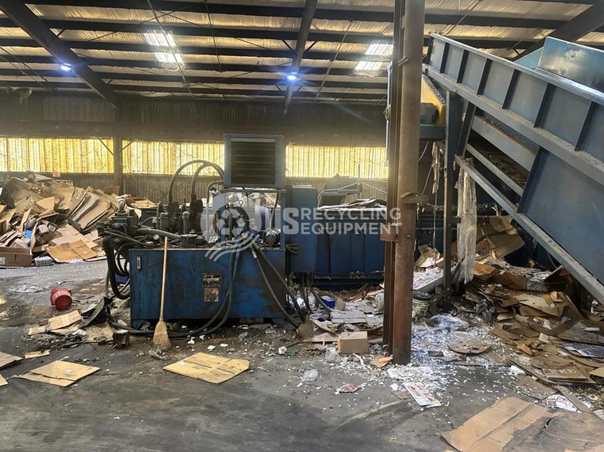 Used 2012 Marathon TR-10 2Ram Horizontal with Infeed Conveyor