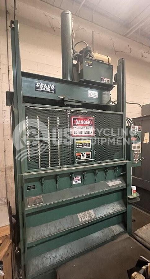 Used Selco V5-HD Vertical Baler