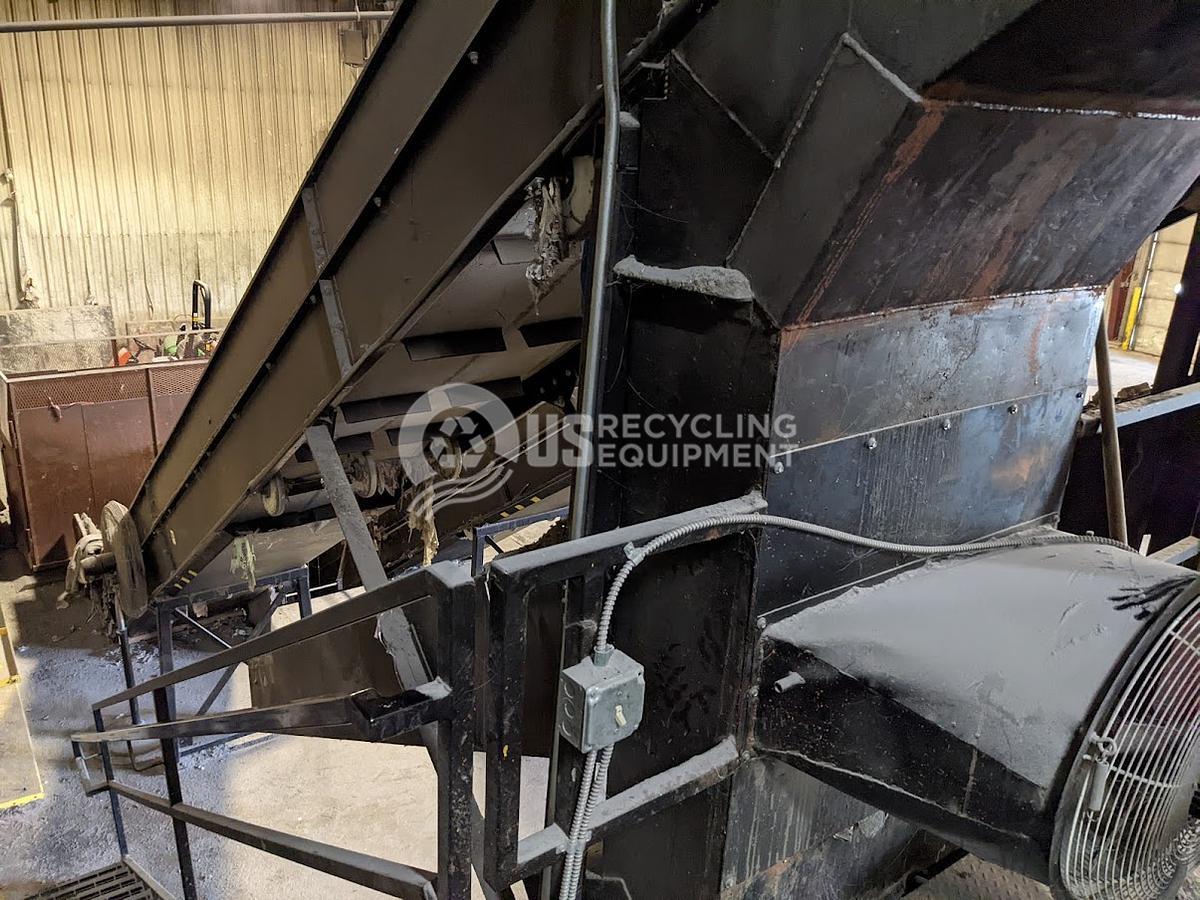 Used Unknown Manufacturer: Used 44' Cleated Infeed Conveyor