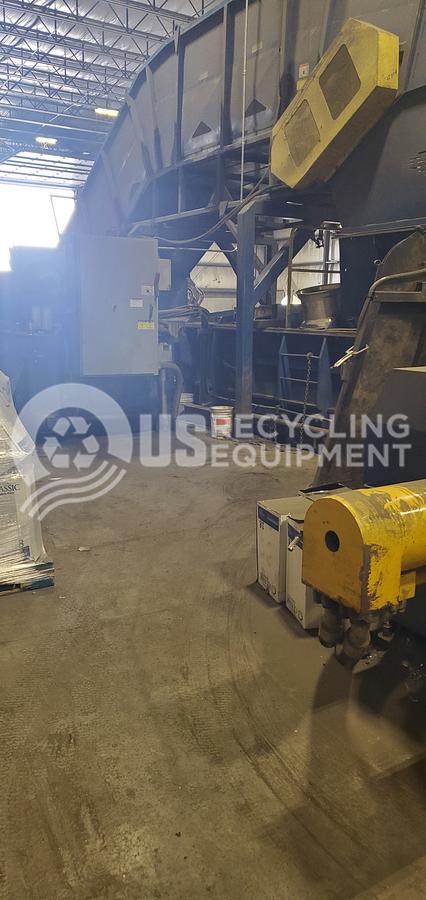 Used 2006 Excel 2R-12D Two Ram