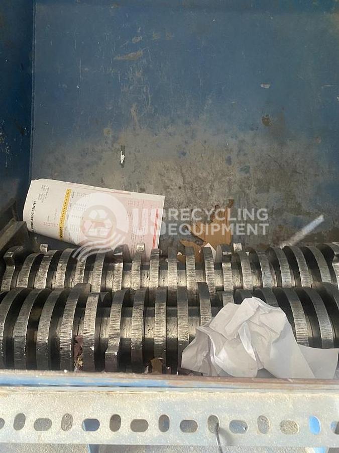 Used Shred Tech ST-20 Dual Shaft