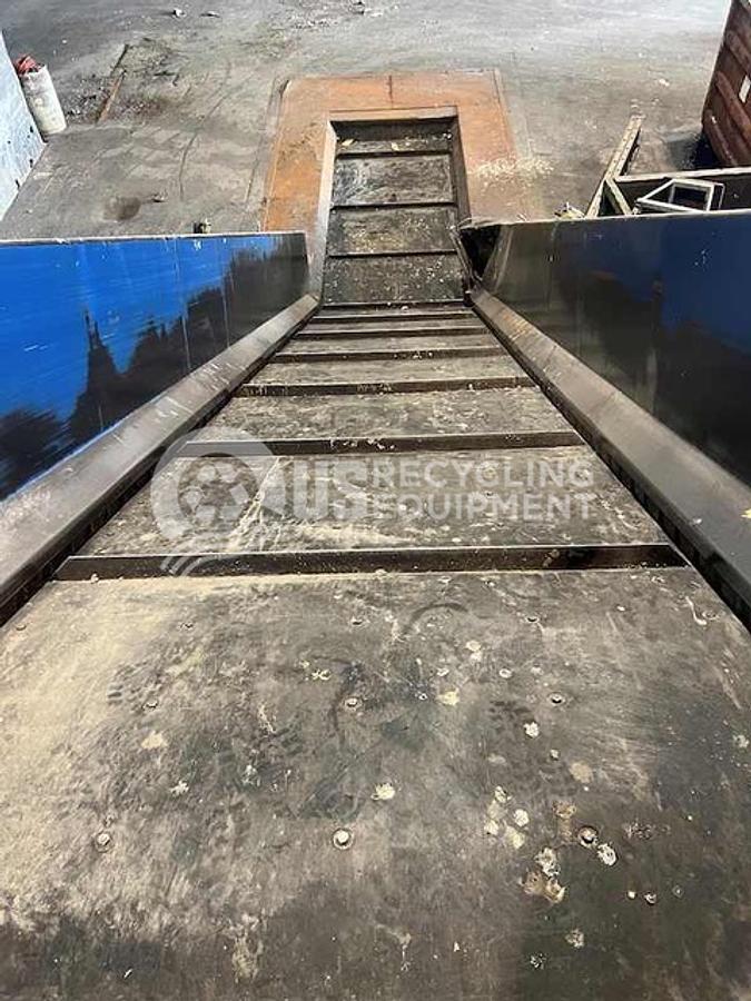 Used 2014 American Baler W828L-T75S 2 Ram Baler with Feed Conveyor