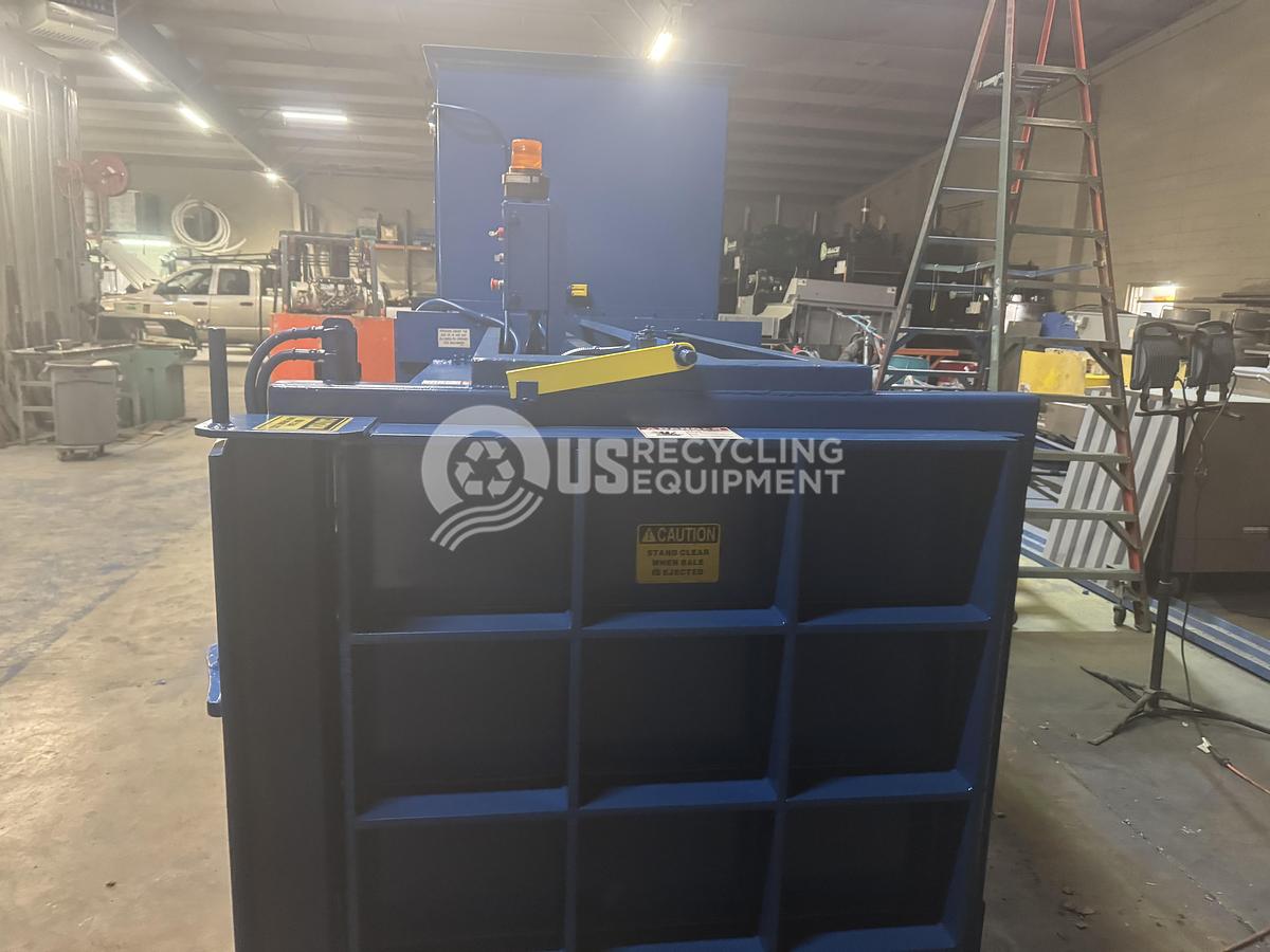 Used 2005 C & M 6046-72 2T8 Manual Tie Horizontal