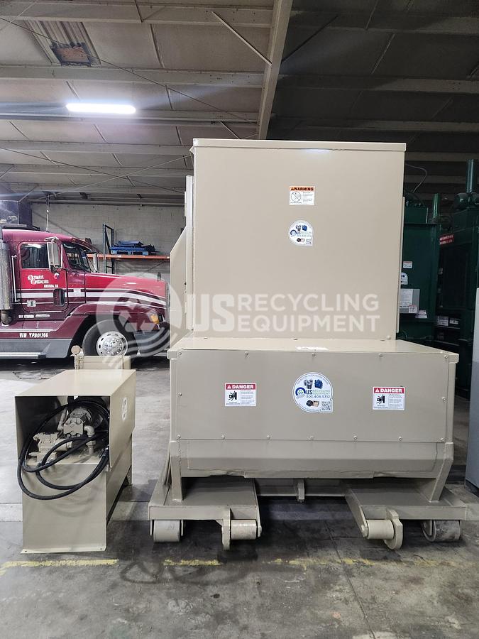 Refurbished 2018 Baker, Inc SC-30 Self Contained with Dog House