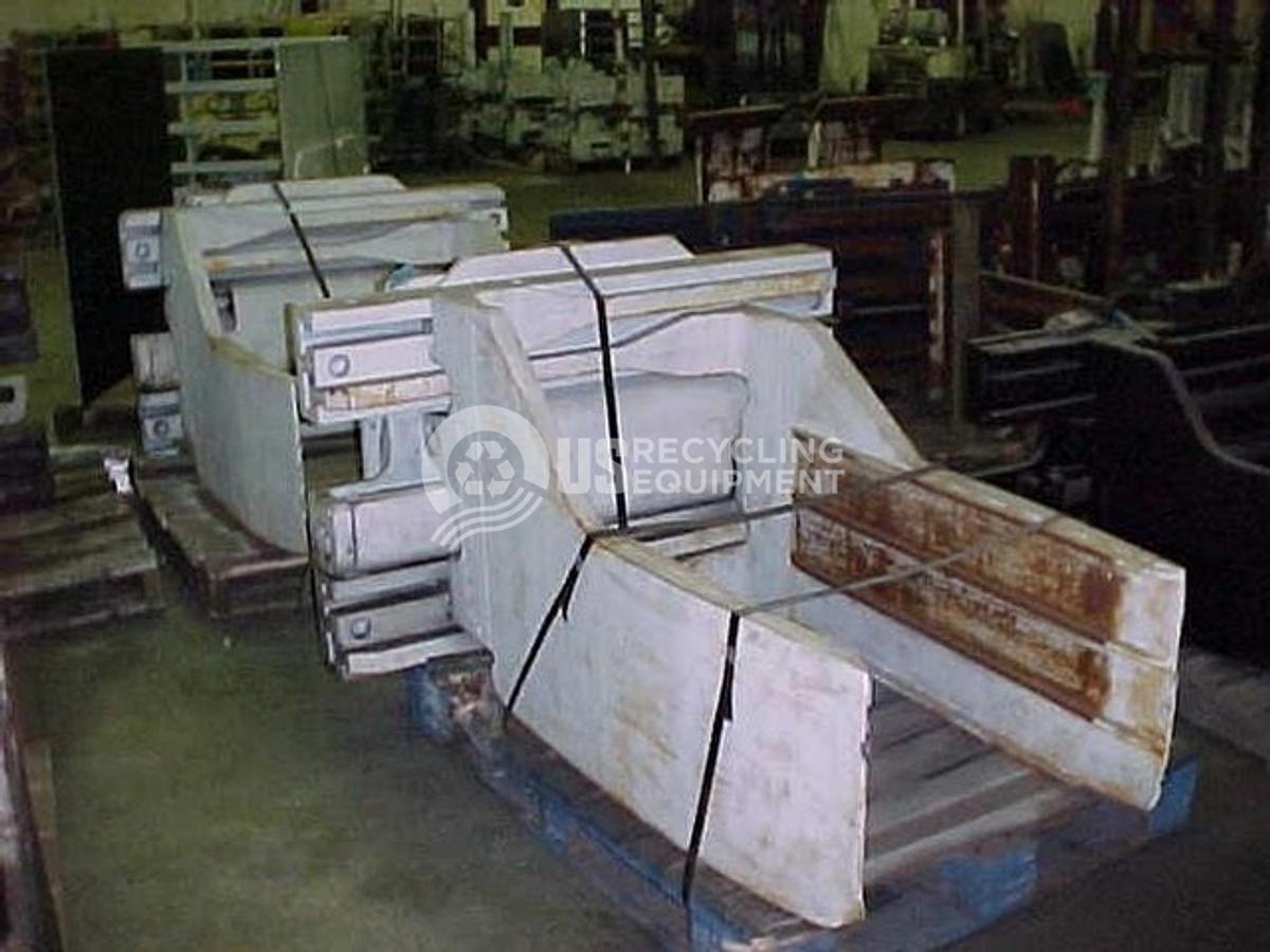 Used Cascade 70D-BCS Bale Clamp