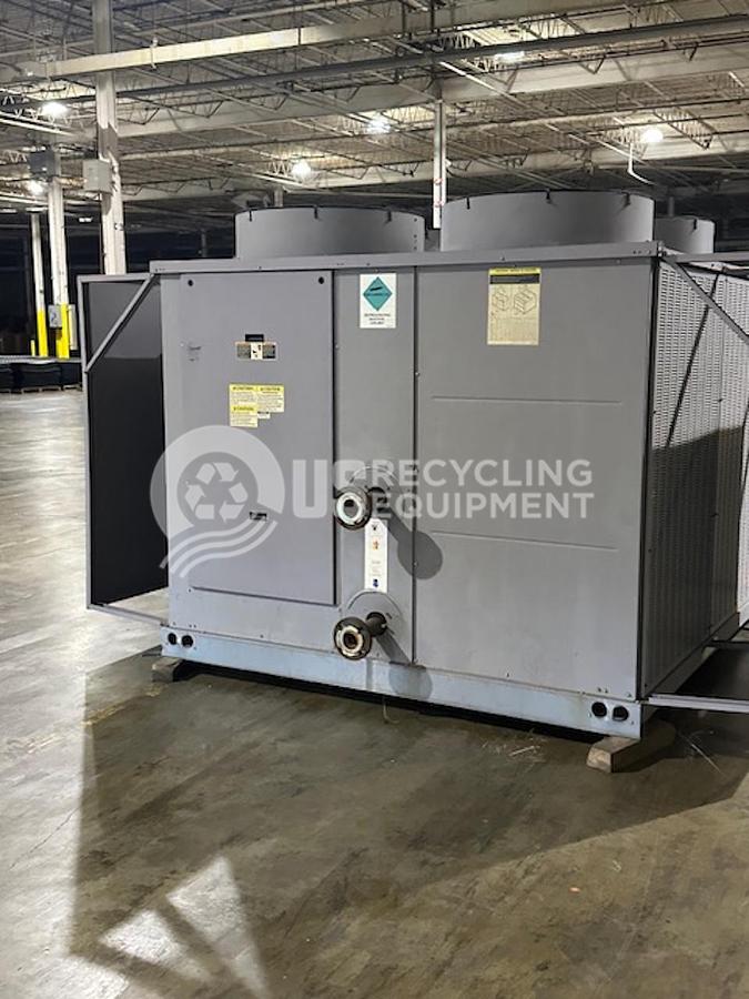 Used Carrier 38RAP0686DAH8FB4 30 Ton Air Cooled Chiller