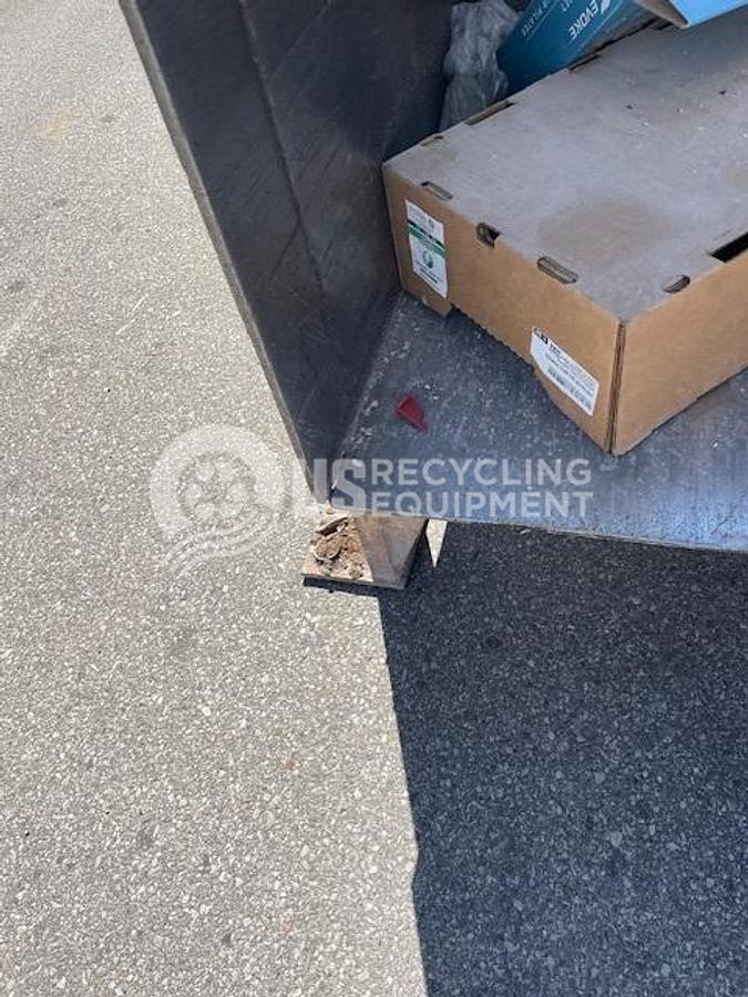 Used JV Manufacturing CC-02 2 Yard Stationary