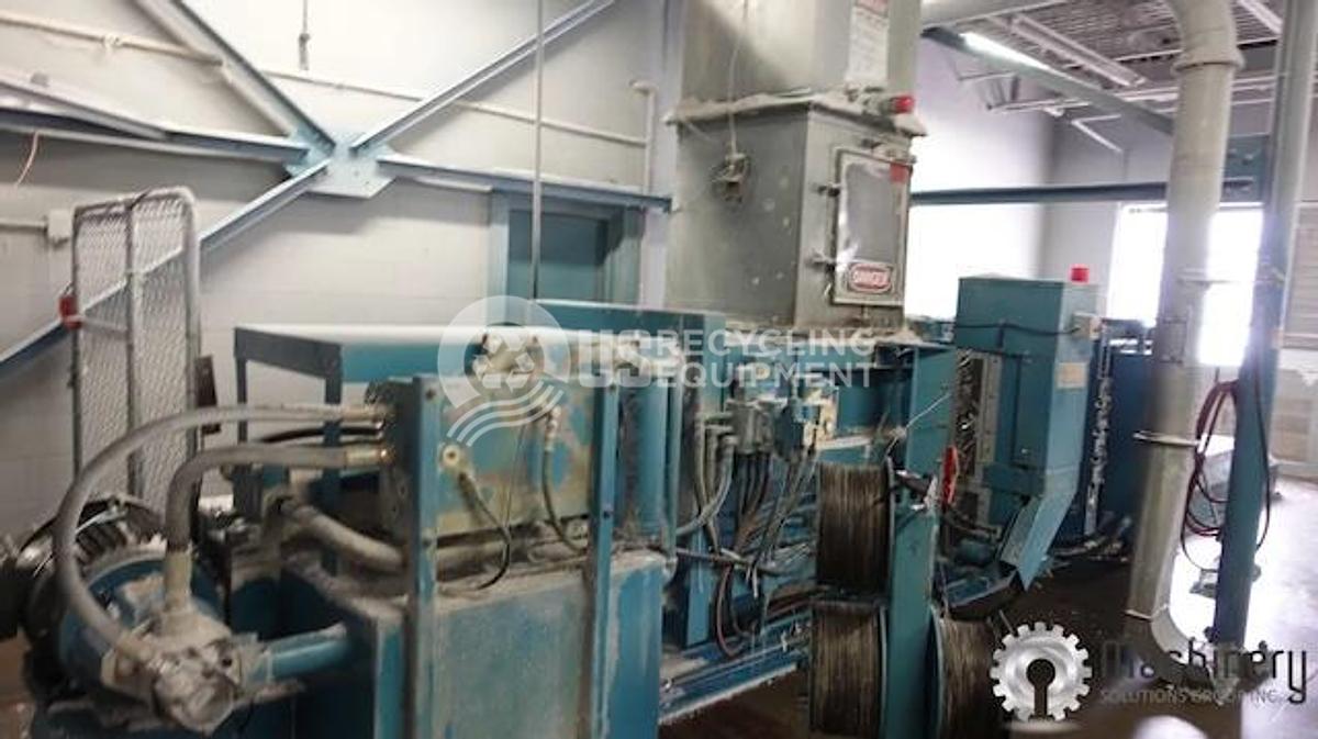 Used Maren Two 203-103 Horizontal Auto Tie Balers