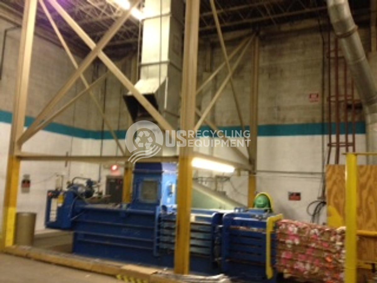 Used Balemaster  E-4025G Manual Tie Open End Horizontal