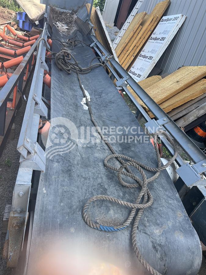 Used Unknown Manufacturer: Used U Shaped Feeder Conveyor