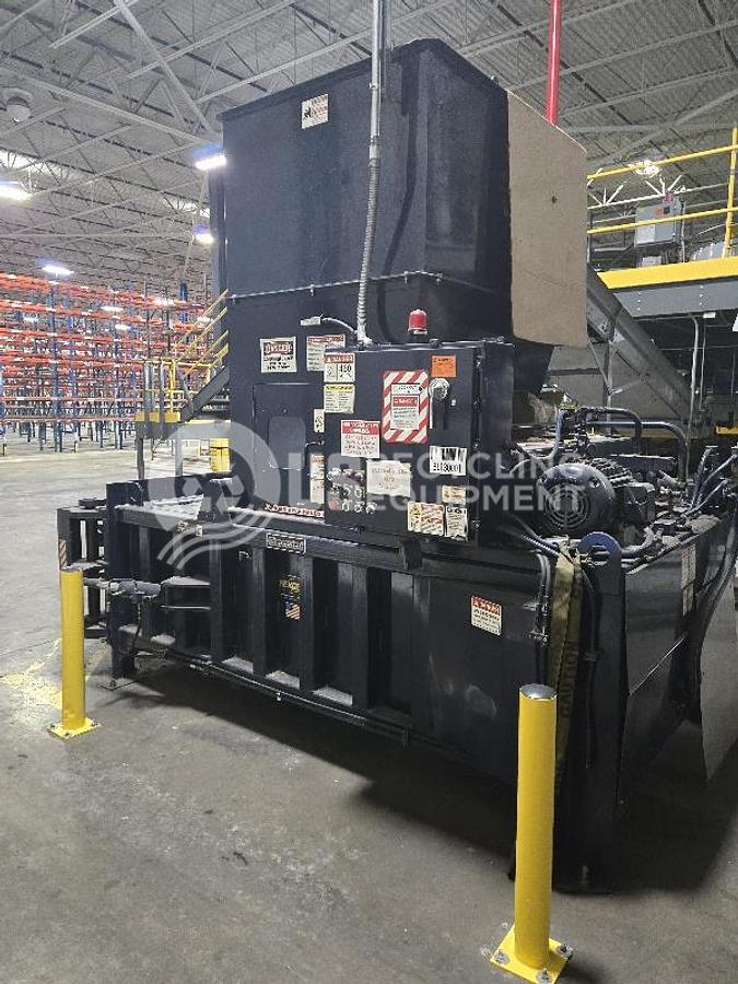 Used 2007 Marathon Gemini 3560 Closed Door Horizontal