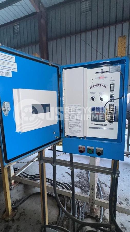 Refurbished 2007 Vecoplan RG-70 Film & Fiber Shredder with Conveyors