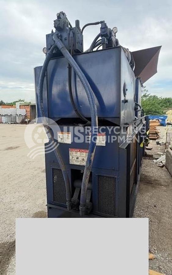 Used Marathon CE-503042-830 Closed Door Horizontal Baler
