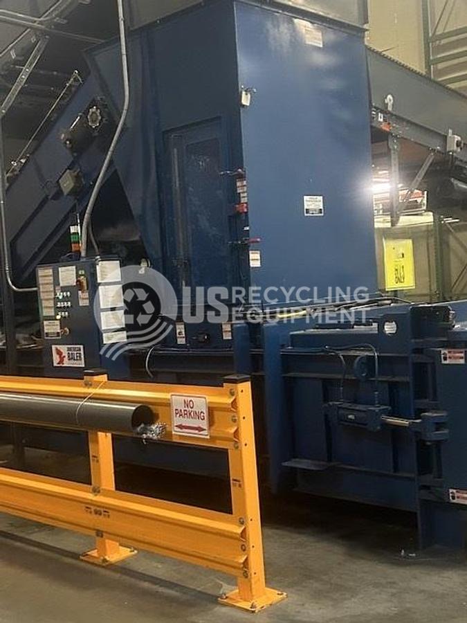 Used American Baler PW-3560 Horizontal with Conveyor