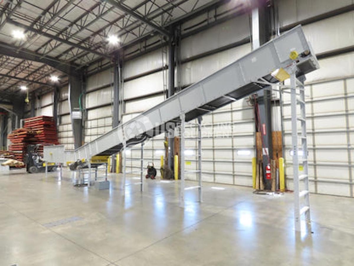 Used Unknown Manufacturer Used 35 inch X 51 foot Inclined Conveyor