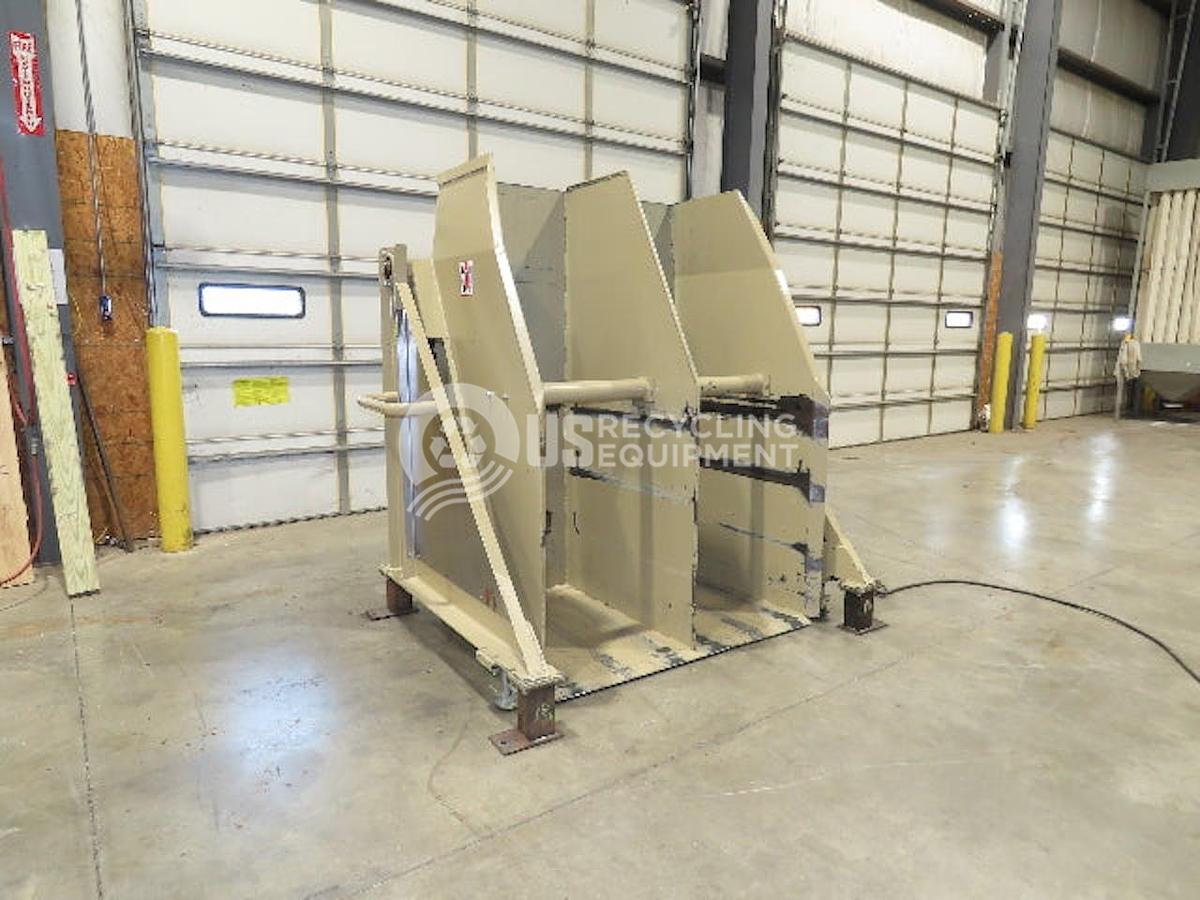 Used Materials Transportation Company Four (4) LE-SL Tote/Gaylord Dumpers