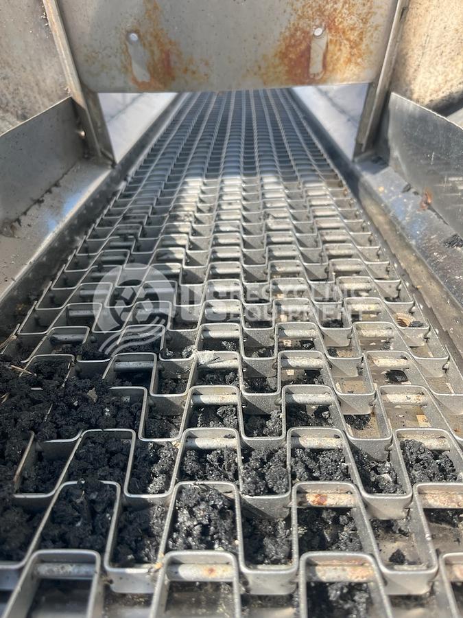 Used Unknown Manufacturer: Used 10' x 8' Spreader Body Hopper