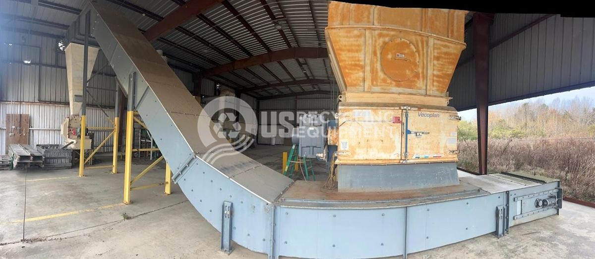 Refurbished 2007 Vecoplan RG-70 Film & Fiber Shredder with Conveyors