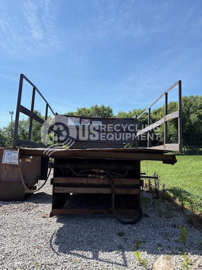 Used SP Industries CP-3002 Stationary