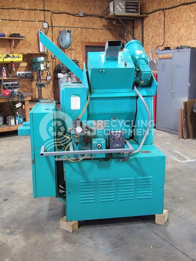 Used Ccumberland Model 484 15 HP